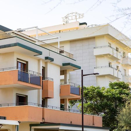 Hotel Palos Ρίμινι Εξωτερικό φωτογραφία