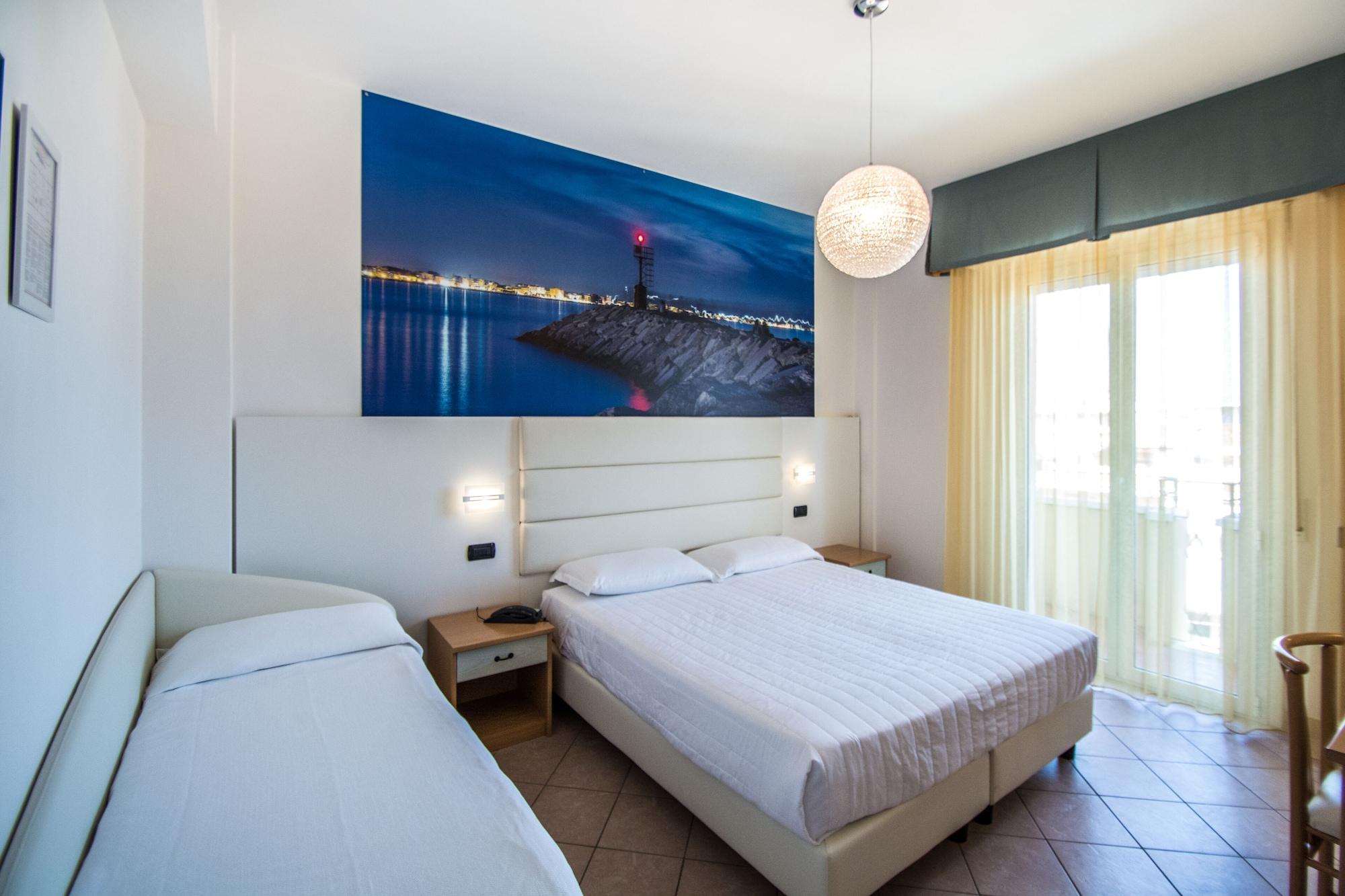 Hotel Palos Ρίμινι Εξωτερικό φωτογραφία