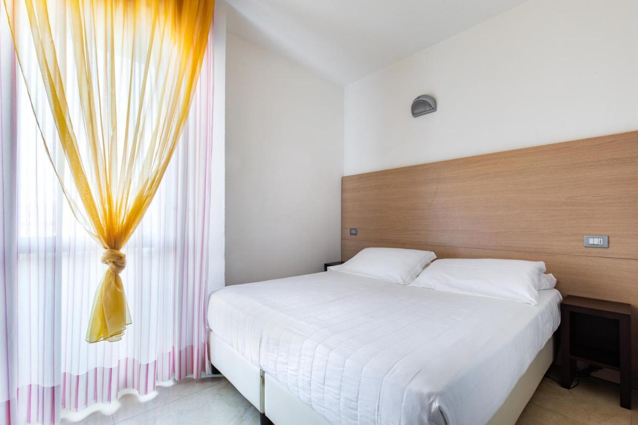 Hotel Palos Ρίμινι Εξωτερικό φωτογραφία