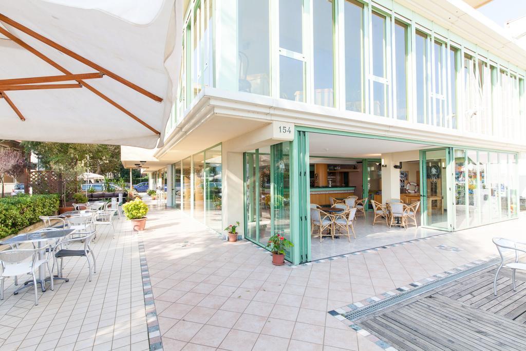 Hotel Palos Ρίμινι Εξωτερικό φωτογραφία