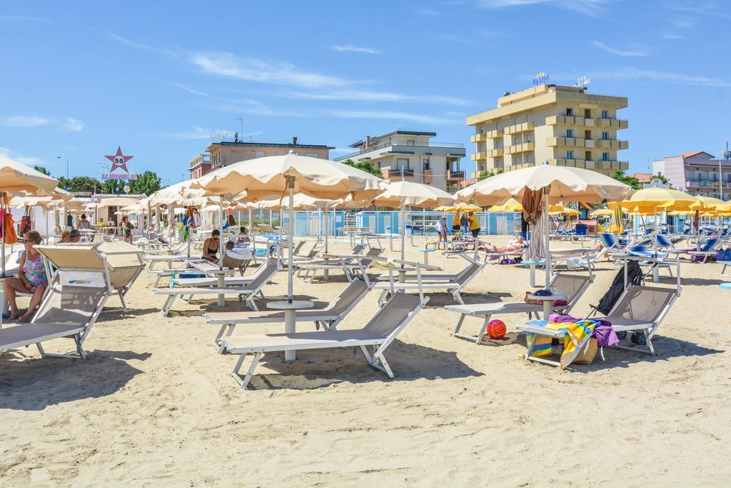 Hotel Palos Ρίμινι Εξωτερικό φωτογραφία